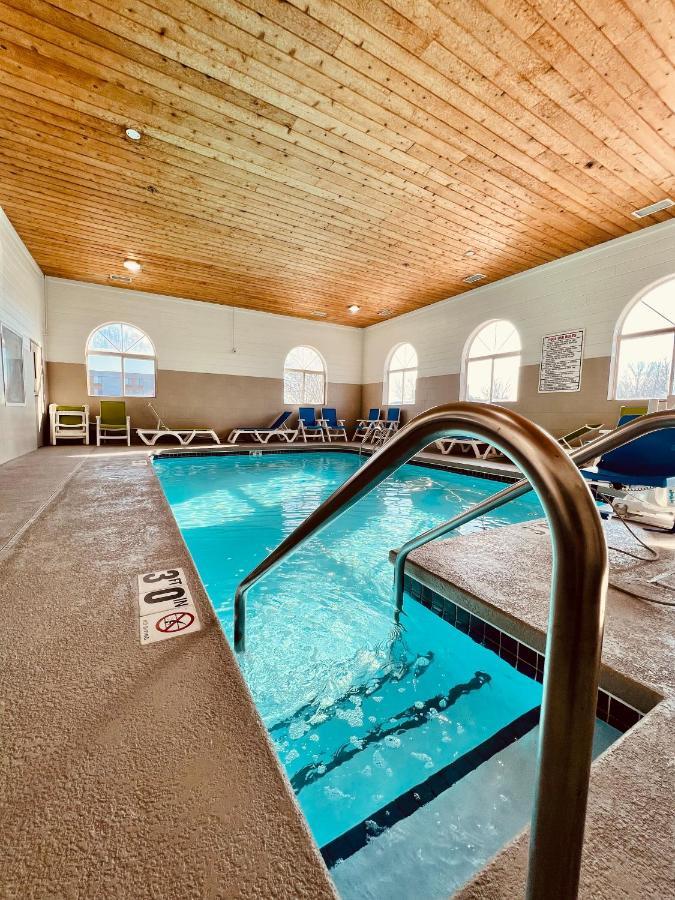 Days Inn By Wyndham Racine/Sturtevant Dış mekan fotoğraf