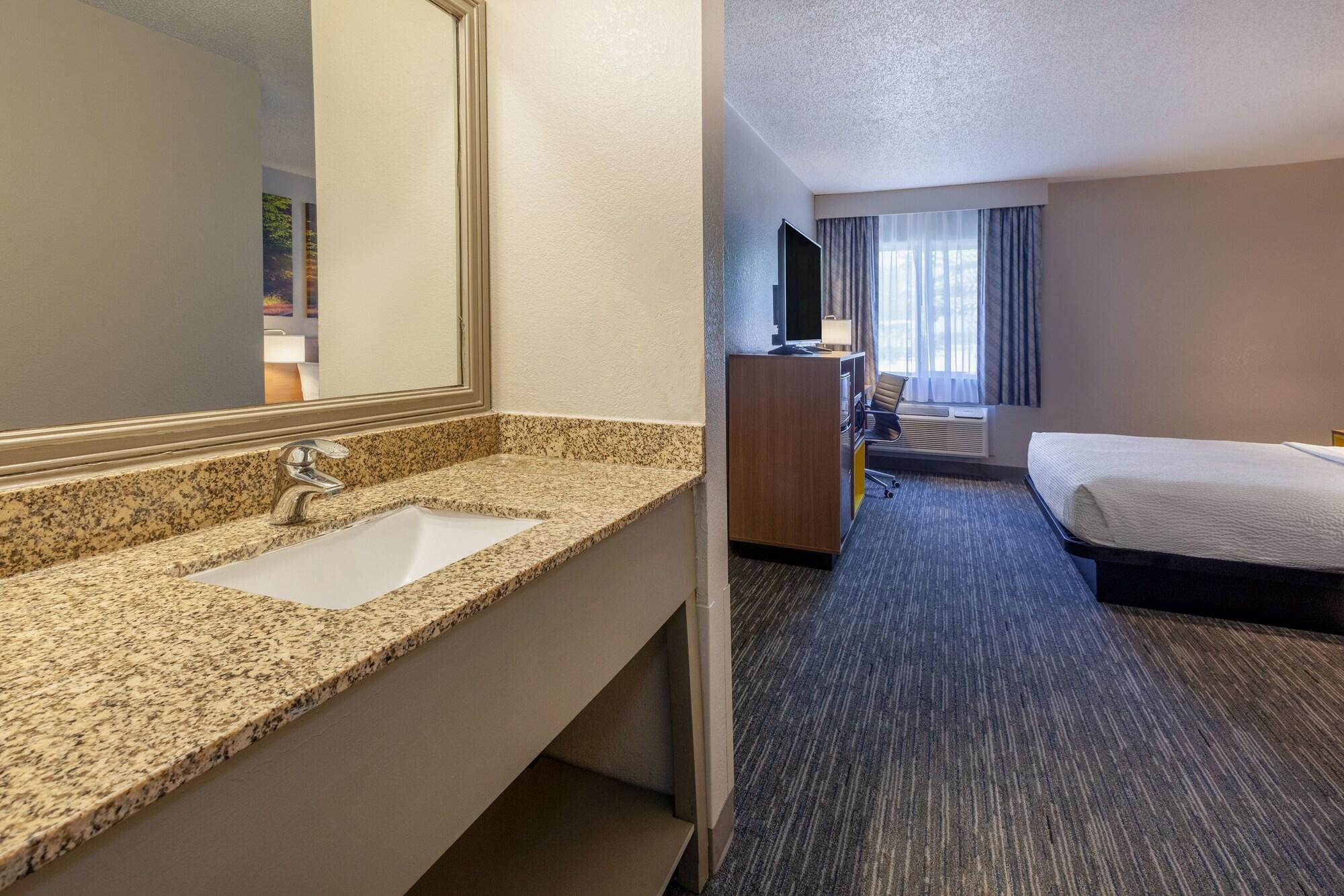 Days Inn By Wyndham Racine/Sturtevant Dış mekan fotoğraf