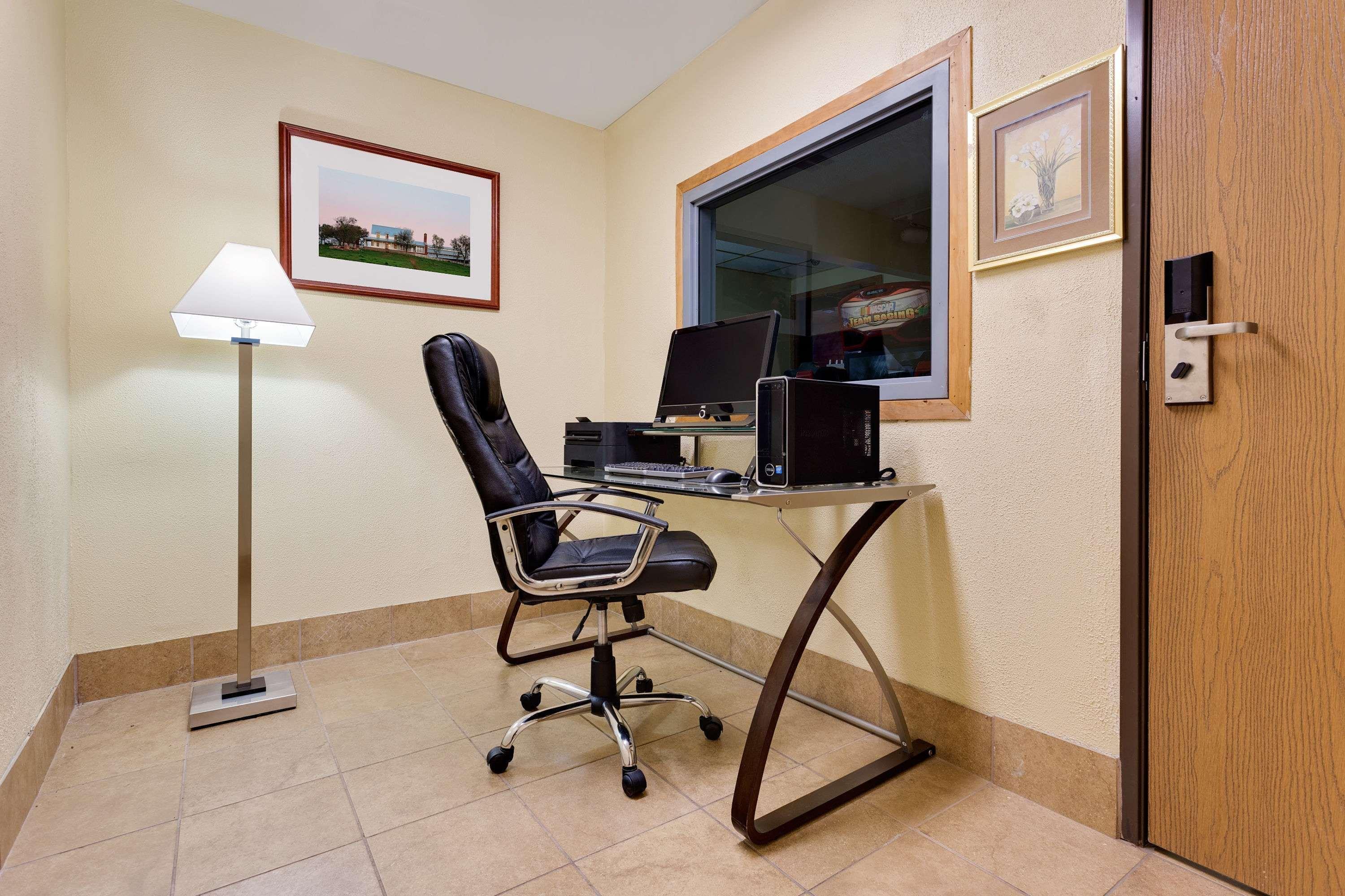 Days Inn By Wyndham Racine/Sturtevant Dış mekan fotoğraf